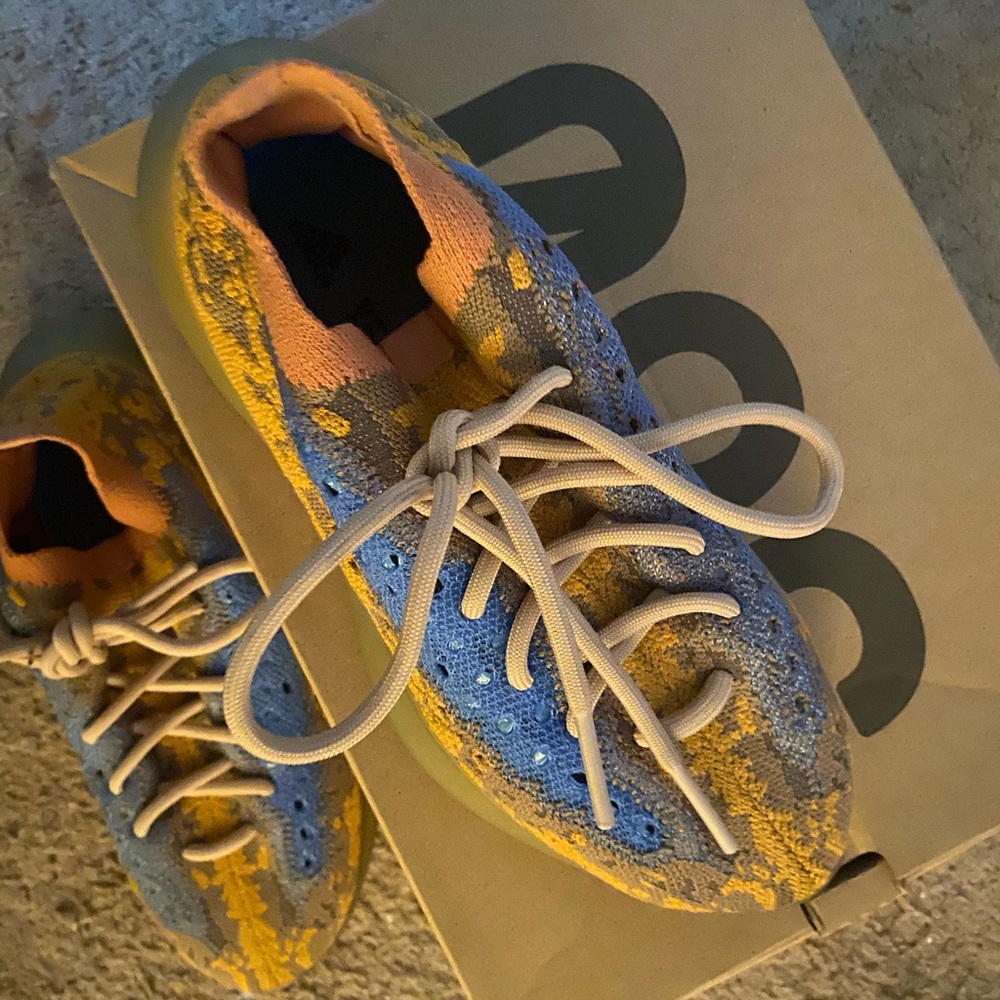 Yeezy boost 380 blue oat non reflective size 6 mens. fairly new. Comes with box